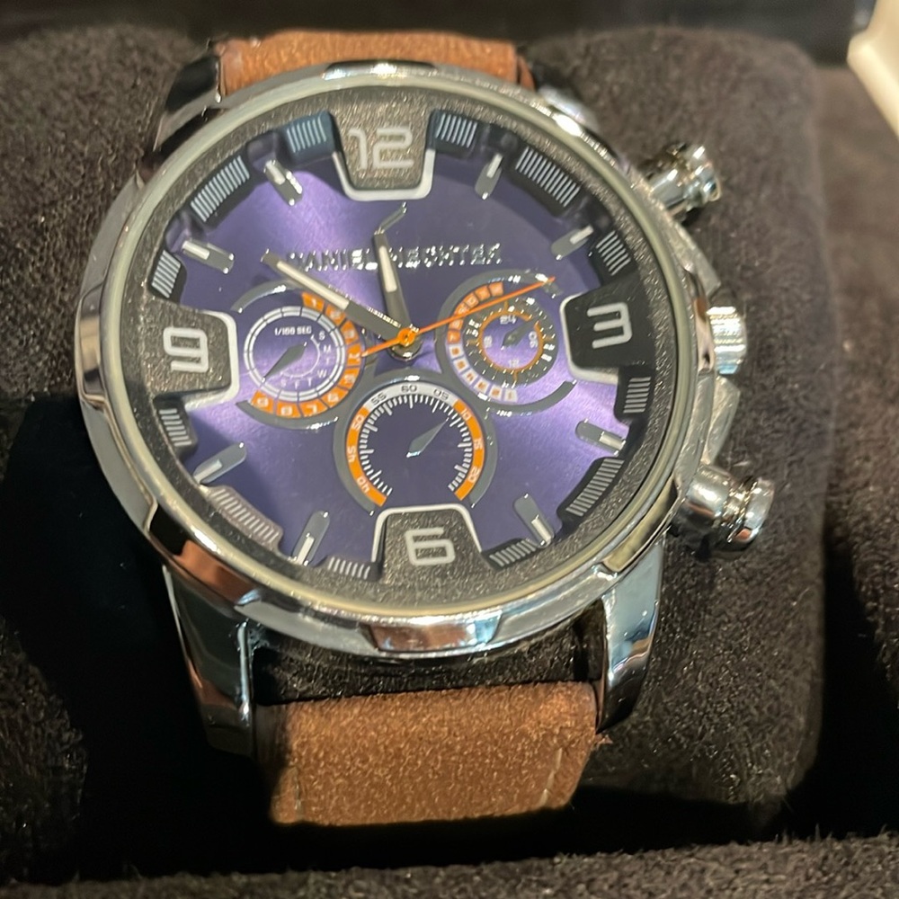 Daniel Hechter Men’s Atlas Watch Near New worn only once.